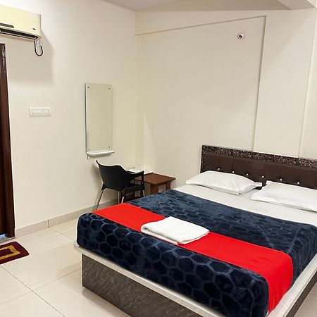 Hotel Raj Comfort Bangalore Eksteriør bilde