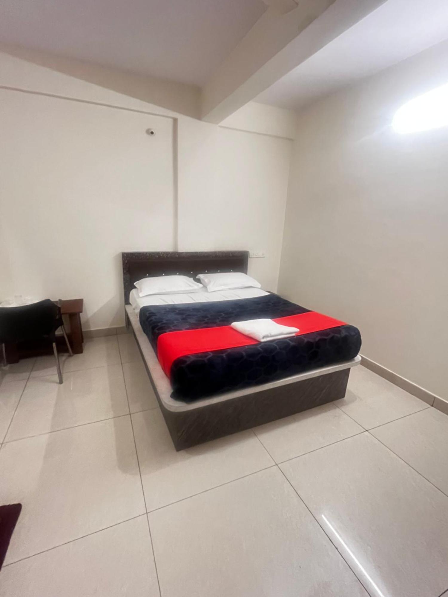 Hotel Raj Comfort Bangalore Eksteriør bilde